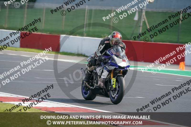 donington no limits trackday;donington park photographs;donington trackday photographs;no limits trackdays;peter wileman photography;trackday digital images;trackday photos